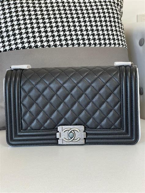 Chanel le boy (Xiao C Factory) m from Lucky. Help .